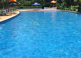 佳兆业·丽晶港游泳池