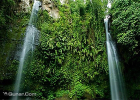 贝南瑟托克瀑布