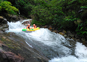 柳河湾高山滑水漂流