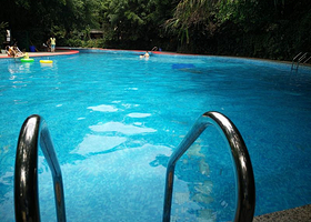 怡丰新城游泳池