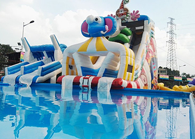 派逗蛙亲水乐园金沙童话王国园区