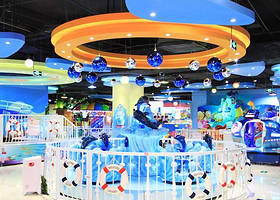 大白鲸世界儿童乐园