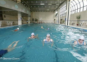 学苑公馆游泳池