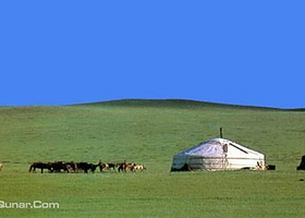 巴彦塔拉旅游城