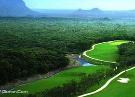 泰迪谷高尔夫乡村俱乐部