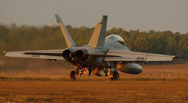 嘉手纳空军基地