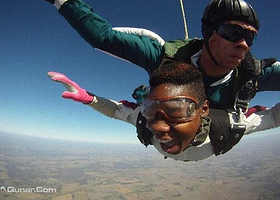 拜伦湾高空跳伞