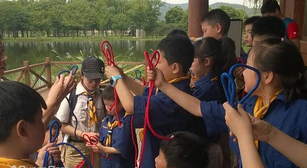 飞鹰国际童军学院