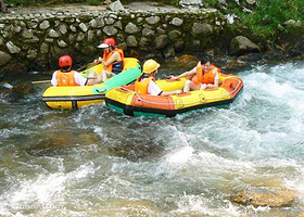 十渡麒麟山环山漂流