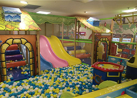 长江路店萌宝儿童乐园