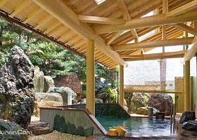 秋浦河富硒温泉