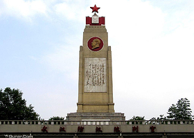 武汉防汛纪念碑