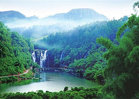 青山湖湿地公园