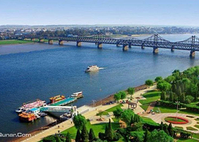 鸭绿江天逸游船码头