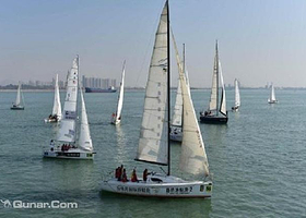 海风扬帆船出海体验