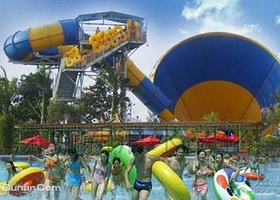 润升发时达水上乐园