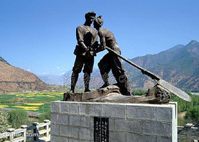 长征渡江纪念碑