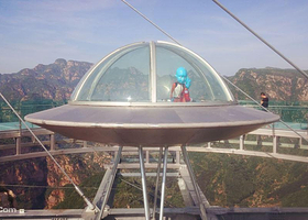 玻璃观景台