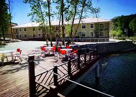 雾灵山雾朦溪谷山庄