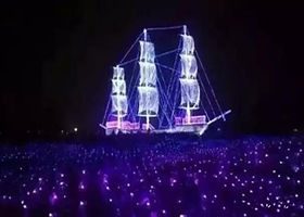 信阳张氏家居首界立体灯光节