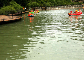 崆峒胭脂峡漂流