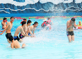 洰淀湖浩洋水世界