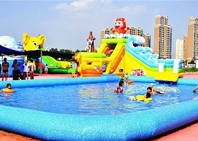 融辉城水上乐园