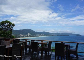 普吉芭东Baan Rim Pa悬崖餐厅