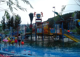 台儿庄水上乐园