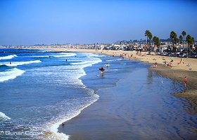 纽波特海滩美食游船巡游