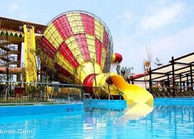 绿洲湾梦幻水世界