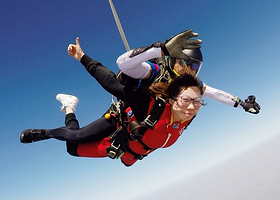 天津高空跳伞