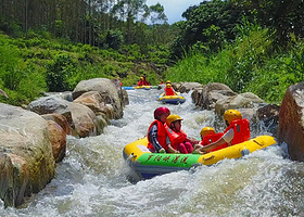 罗阳峡漂流