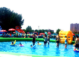 新京东水上乐园