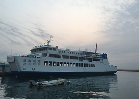 青岛轮渡海上乘船观光