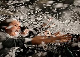 俄罗斯传奇色彩大师经典大秀《斯拉法的下雪秀》