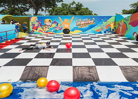 小茗同学奇趣狂欢节