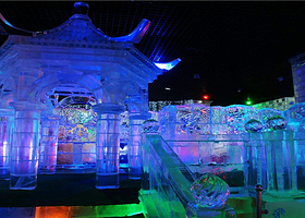 宁乡大剧院冰雕展