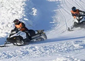 百亩冰雪大世界