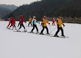 七星雪魏都滑雪场