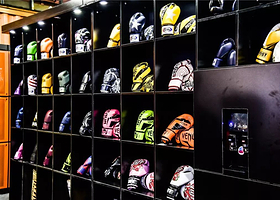 黑拳头搏击俱乐部