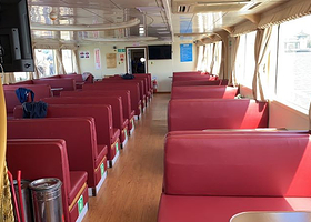 天津港海上工业游观光船