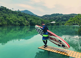 狮子鱼桨板皮划艇露营基地