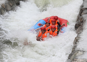 南召大宝天曼天河冲浪
