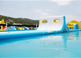 岚山根冲浪乐园