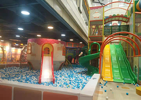 威风探险家主题乐园