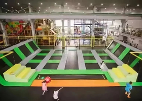 杭州趣玩趣蹦床主题乐园