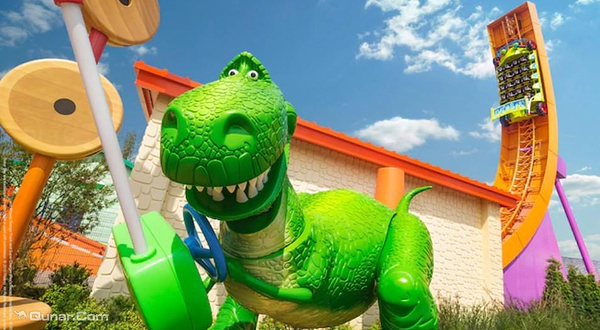 抱抱龙冲天赛车