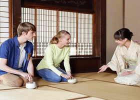 春花园盆栽美术馆茶道体验