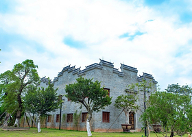 华阳湖·盆景园房车营地